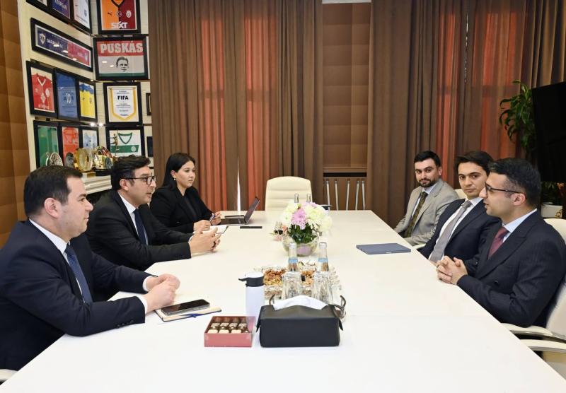 Beşinci “Yüksəliş” müsabiqəsinin qalibləri ilə görüş keçirib