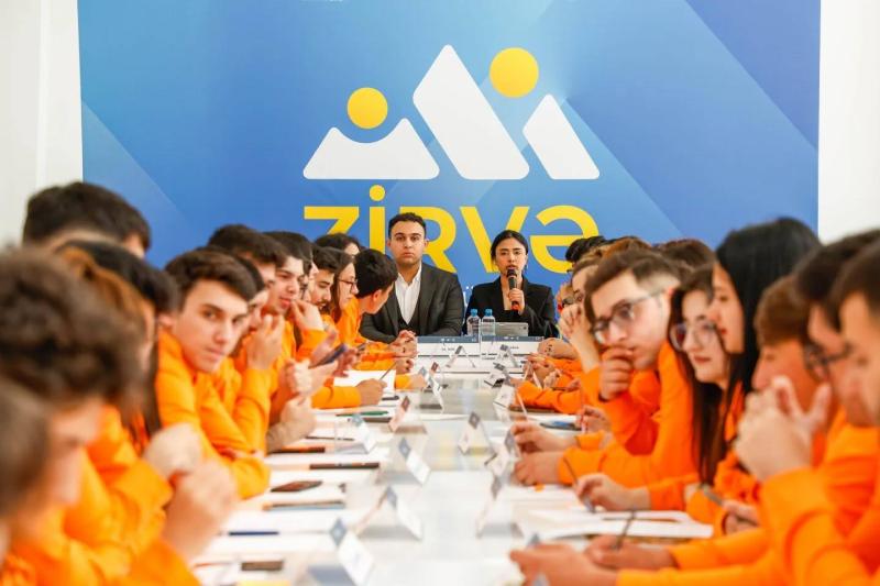 “Zirvə” gənclər düşərgəsi keçirilib.