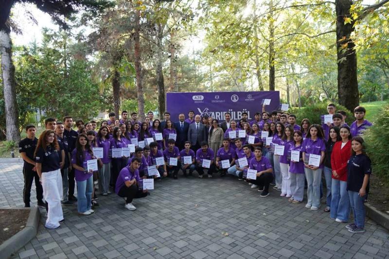 “Xarıbülbül” şəhid və qazi övladlarının yay düşərgəsi keçirilib.